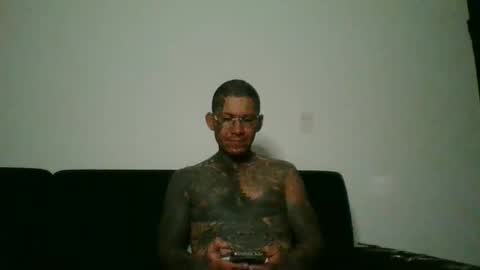 Snapshot of miniimgra chatting on 04/22/26, 06:05 miniimgra online show from 04/22/26, 06:05