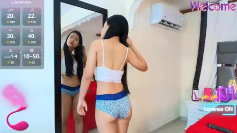 minilove_01 online show from 11/27/25, 12:18