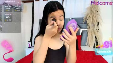 minilove_01 online show from 12/01/25, 01:16