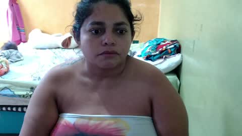 Snapshot of minnie_bbw69 chatting on 05/14/26, 11:06 Andrea online show from 05/14/26, 11:06