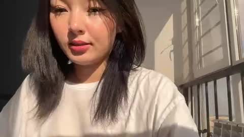 Snapshot of minnie_joy_ chatting on 06/29/26, 12:38 Joy online show from 06/29/26, 12:38