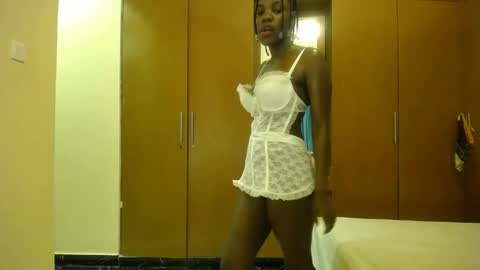 Snapshot of minnie_lila chatting on 09/12/25, 06:57 Lila online show from 09/12/25, 06:57