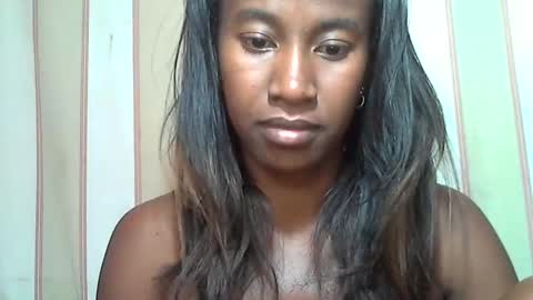 minouch211907 online show from 03/07/25, 12:12