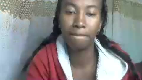 Snapshot of minouch211907 chatting on 06/13/26, 02:09 minouch211907 online show from 06/13/26, 02:09