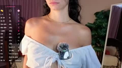 Snapshot of mioflare chatting on 06/29/26, 02:51 Mio online show from 06/29/26, 02:51