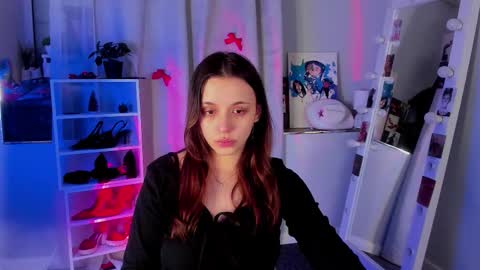 Snapshot of mipsymipson chatting on 01/13/26, 10:09 NEXT STREAM NOVEMBER 27282930 online show from 01/13/26, 10:09