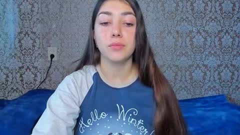 Mira online show from 09/29/25, 10:42