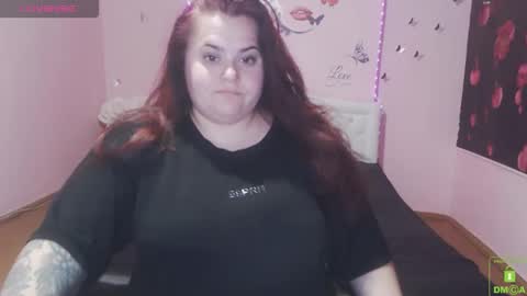 Snapshot of mira_cle_ chatting on 05/21/26, 10:44 mira_cle_ online show from 05/21/26, 10:44