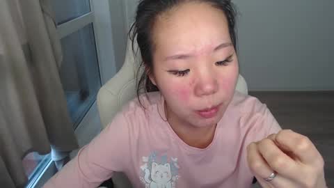mira_g online show from 03/11/25, 12:06