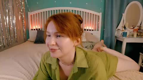Snapshot of mira_glace chatting on 07/13/26, 01:19 Mira3 online show from 07/13/26, 01:19