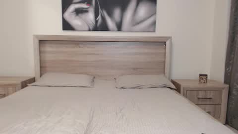 Snapshot of mira_jade chatting on 09/18/25, 06:43 mira_jade online show from 09/18/25, 06:43