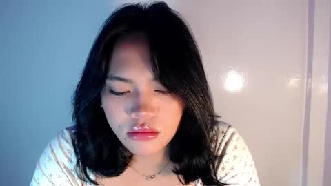 Mira Bella online show from 02/21/25, 01:11