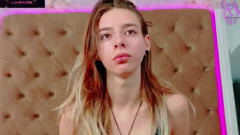 mira_lynxx online show from 11/13/25, 05:17