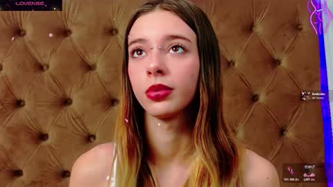 mira_lynxx online show from 12/03/25, 05:15