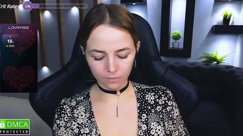 Snapshot of mira_mermayd chatting on 12/06/24, 04:58 Mira online show from 12/06/24, 04:58