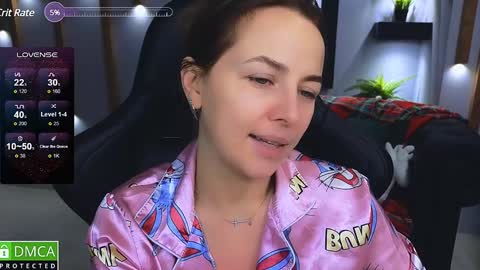 Snapshot of mira_mermayd chatting on 12/16/24, 04:45 Mira online show from 12/16/24, 04:45