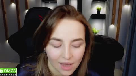 Snapshot of mira_mermayd chatting on 01/18/25, 04:15 Mira online show from 01/18/25, 04:15