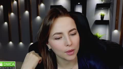 Snapshot of mira_mermayd chatting on 01/18/25, 07:17 Mira online show from 01/18/25, 07:17