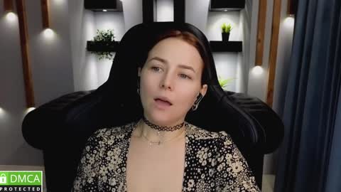 Snapshot of mira_mermayd chatting on 01/20/25, 11:24 Mira online show from 01/20/25, 11:24