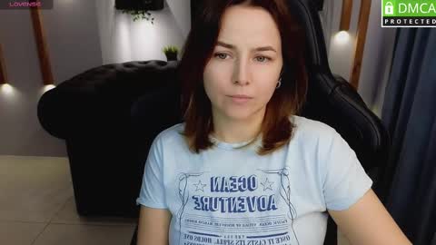 Snapshot of mira_mermayd chatting on 02/09/25, 05:08 Mira online show from 02/09/25, 05:08