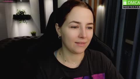 Snapshot of mira_mermayd chatting on 02/25/25, 05:19 Mira online show from 02/25/25, 05:19