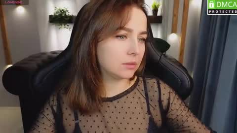 Snapshot of mira_mermayd chatting on 03/07/25, 05:08 Mira online show from 03/07/25, 05:08