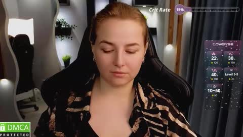 Snapshot of mira_mermayd chatting on 10/04/25, 01:25 Mira online show from 10/04/25, 01:25