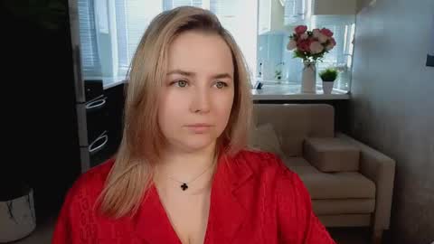 Snapshot of mira_mermayd chatting on 04/04/26, 01:15 Mira online show from 04/04/26, 01:15