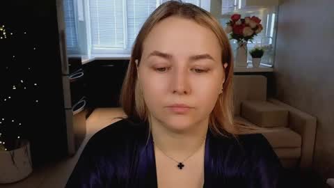 Snapshot of mira_mermayd chatting on 04/08/26, 08:36 Mira online show from 04/08/26, 08:36