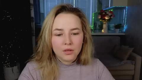 Snapshot of mira_mermayd chatting on 04/16/26, 01:28 Mira online show from 04/16/26, 01:28