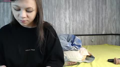Snapshot of mira_one_ chatting on 04/03/26, 11:08 mira_one_ online show from 04/03/26, 11:08