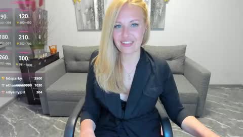 Mira online show from 05/11/26, 04:04