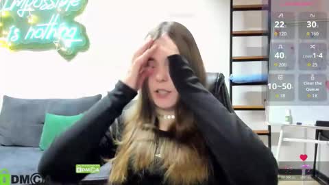 Snapshot of miraa_bloom chatting on 12/15/25, 02:10 miraa_bloom online show from 12/15/25, 02:10