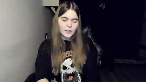 Snapshot of miraa_bloom chatting on 01/13/26, 02:44 miraa_bloom online show from 01/13/26, 02:44