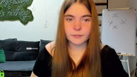 Snapshot of miraa_bloom chatting on 01/18/26, 02:21 miraa_bloom online show from 01/18/26, 02:21