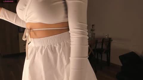 Snapshot of miraann chatting on 03/01/25, 04:33 Mirana online show from 03/01/25, 04:33