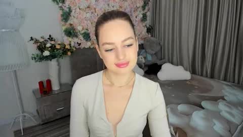 Emma online show from 10/16/25, 07:15