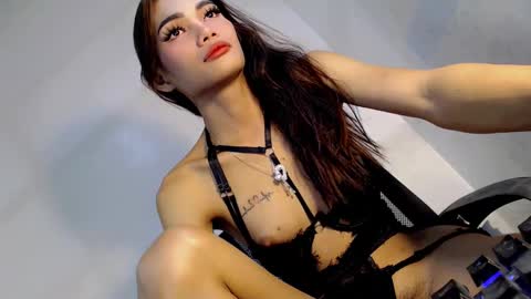 Zoey online show from 02/03/25, 11:47