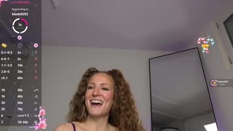 Snapshot of miraclubxxx chatting on 11/26/25, 07:37 Mira online show from 11/26/25, 07:37