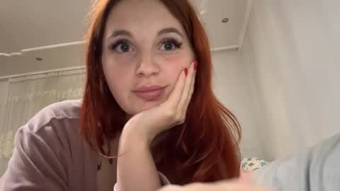 Snapshot of miraeve chatting on 11/18/25, 10:47 Eve online show from 11/18/25, 10:47