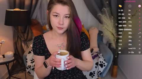 Snapshot of mirafalls chatting on 10/20/25, 05:19 Mira online show from 10/20/25, 05:19