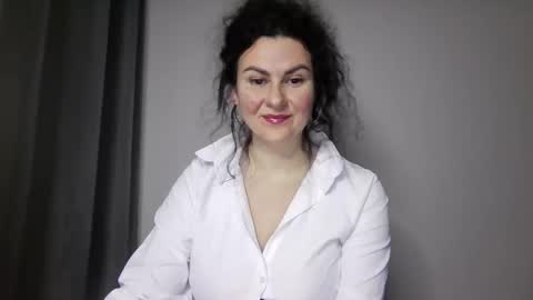 Snapshot of miralove362 chatting on 03/22/26, 04:10 miralove362 online show from 03/22/26, 04:10