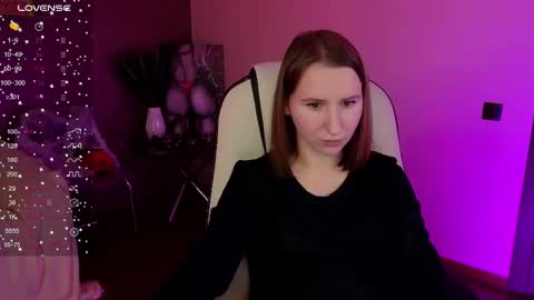 Snapshot of miralush chatting on 11/08/25, 07:01 Mira online show from 11/08/25, 07:01