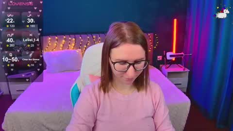 Snapshot of miralush chatting on 12/01/25, 07:24 Mira online show from 12/01/25, 07:24