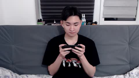 Snapshot of miram_yoo chatting on 02/07/25, 10:20 online show from 02/07/25, 10:20