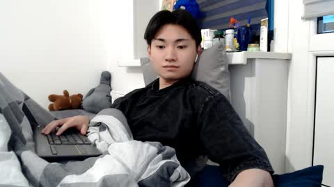 Snapshot of miram_yoo chatting on 04/26/26, 05:32 online show from 04/26/26, 05:32