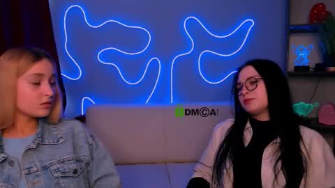 Snapshot of mirammore chatting on 02/20/26, 11:32 Mira online show from 02/20/26, 11:32