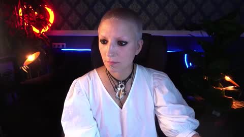 Mira online show from 09/11/25, 06:46