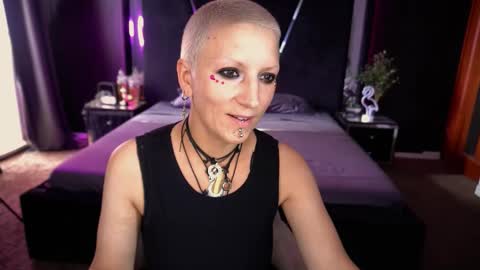 Mira online show from 09/13/25, 12:38