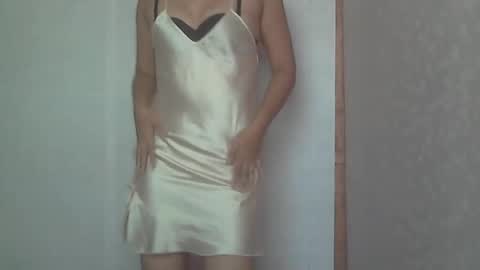 Snapshot of mirana_xxx chatting on 03/29/26, 06:57 Im Ping online show from 03/29/26, 06:57